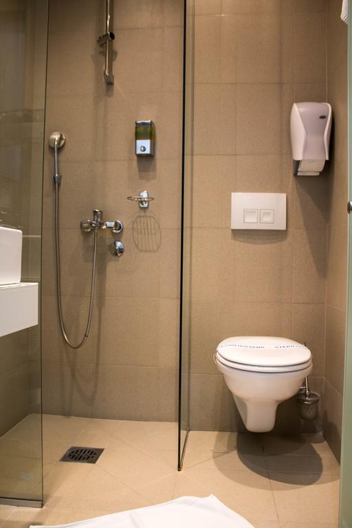 Garni Hotel Krevet&Dorucak Ниш Экстерьер фото