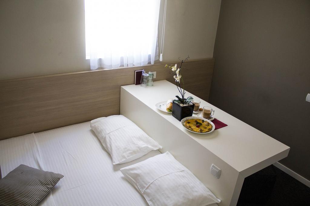 Garni Hotel Krevet&Dorucak Ниш Экстерьер фото